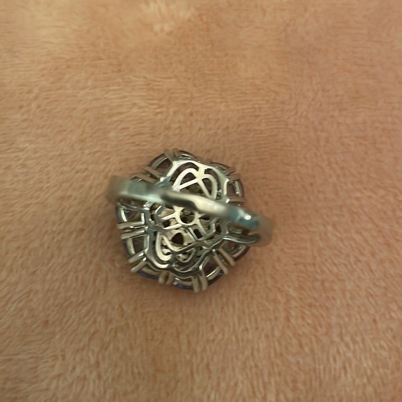 5.10ctw Tanzanite & Rhodium Over Sterling Silver Flower Ring. Spectacular color! - Picture 5 of 6